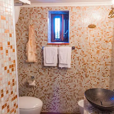 Appartement Vesuvio Rooftop, Host *