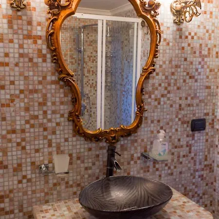 Vesuvio Rooftop, Host Appartement Napels